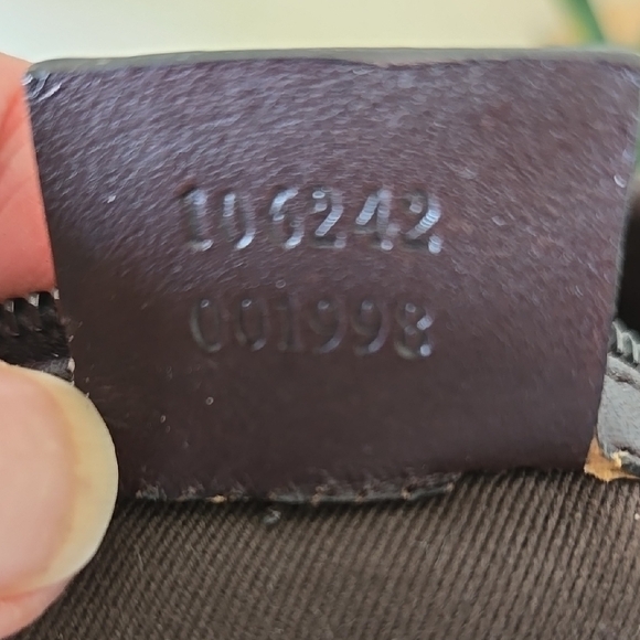 💥💥SOLD💥💥Gucci Brown Hobo Bag with Signature GG Pattern - Picture 14 of 17